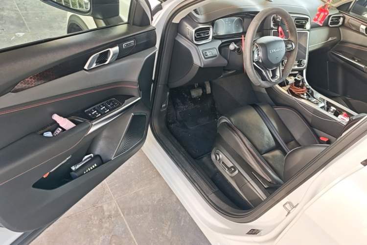 Used Lynk & Co 01 2019 2.0T Four-Wheel Drive Genie Pro Version China VI Standard Driver Seat