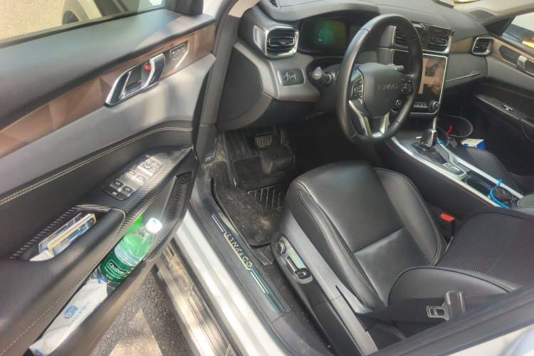 Used Lynk & Co 01 2019 2.0T Two-Wheel-Drive Pro Version China V Standard Driver Seat