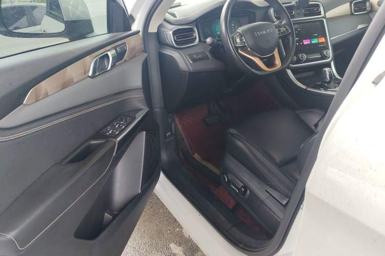 Used Lynk & Co 01 2019 2.0T Two-Wheel-Drive Pro Version China V Standard Driver Seat