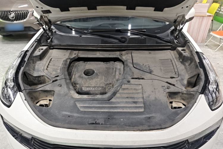 Used Lynk & Co 01 2019 2.0T Two-Wheel-Drive Pro Version China VI Standard Engine Bay