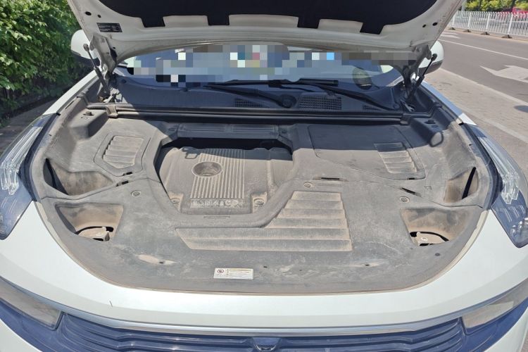 Used Lynk & Co 01 2019 2.0T Two-Wheel-Drive Pro Version China VI Standard Engine Bay