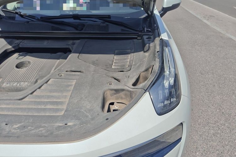 Used Lynk & Co 01 2019 2.0T Two-Wheel-Drive Pro Version China VI Standard Engine Bay Left