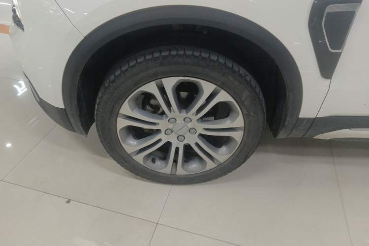 Used Lynk & Co 01 2019 2.0T Two-Wheel-Drive Pro Version China VI Standard Exterior 4