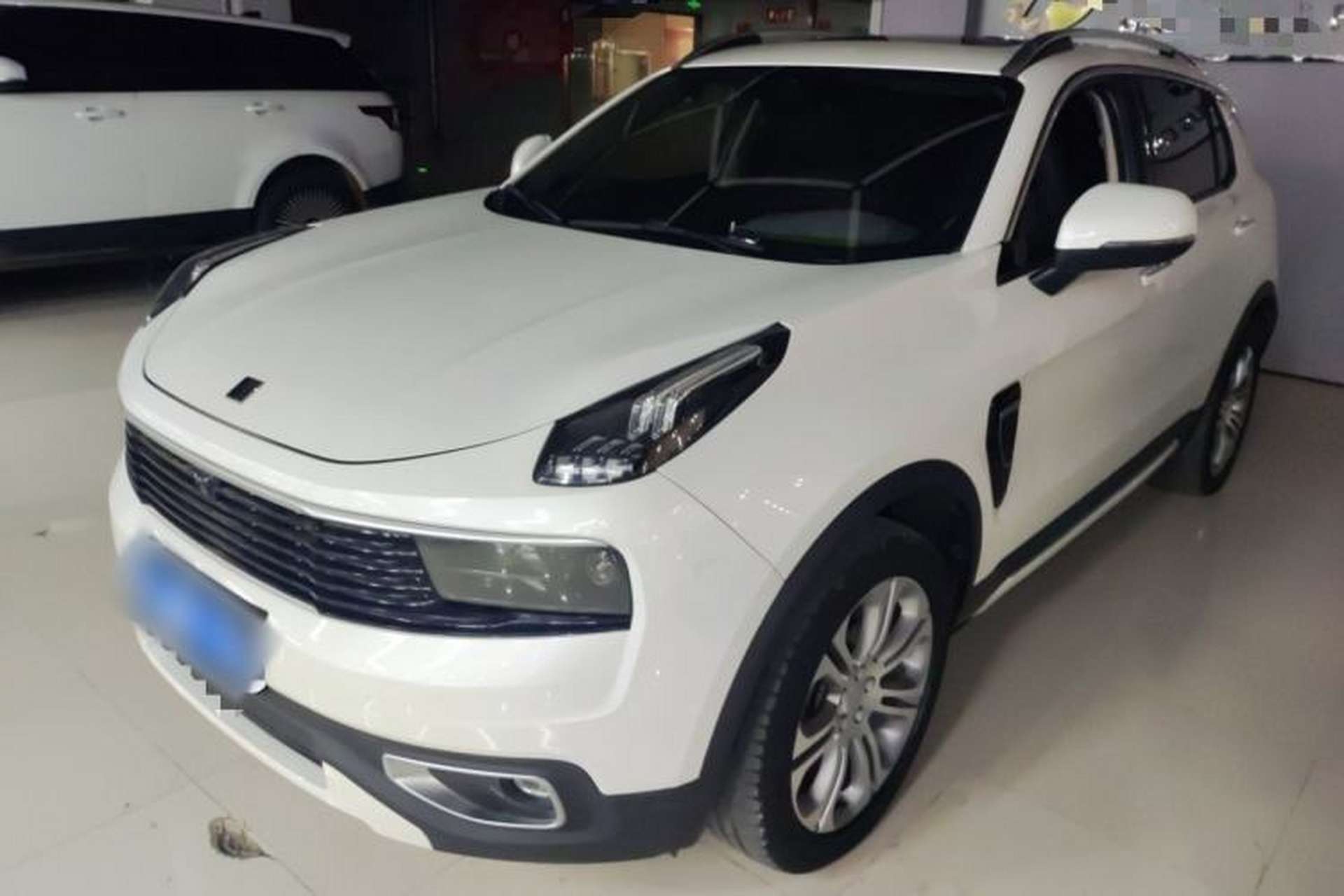 Used Lynk & Co 01 2019 2.0T Two-Wheel-Drive Pro Version China VI Standard Front Left 45 Deg