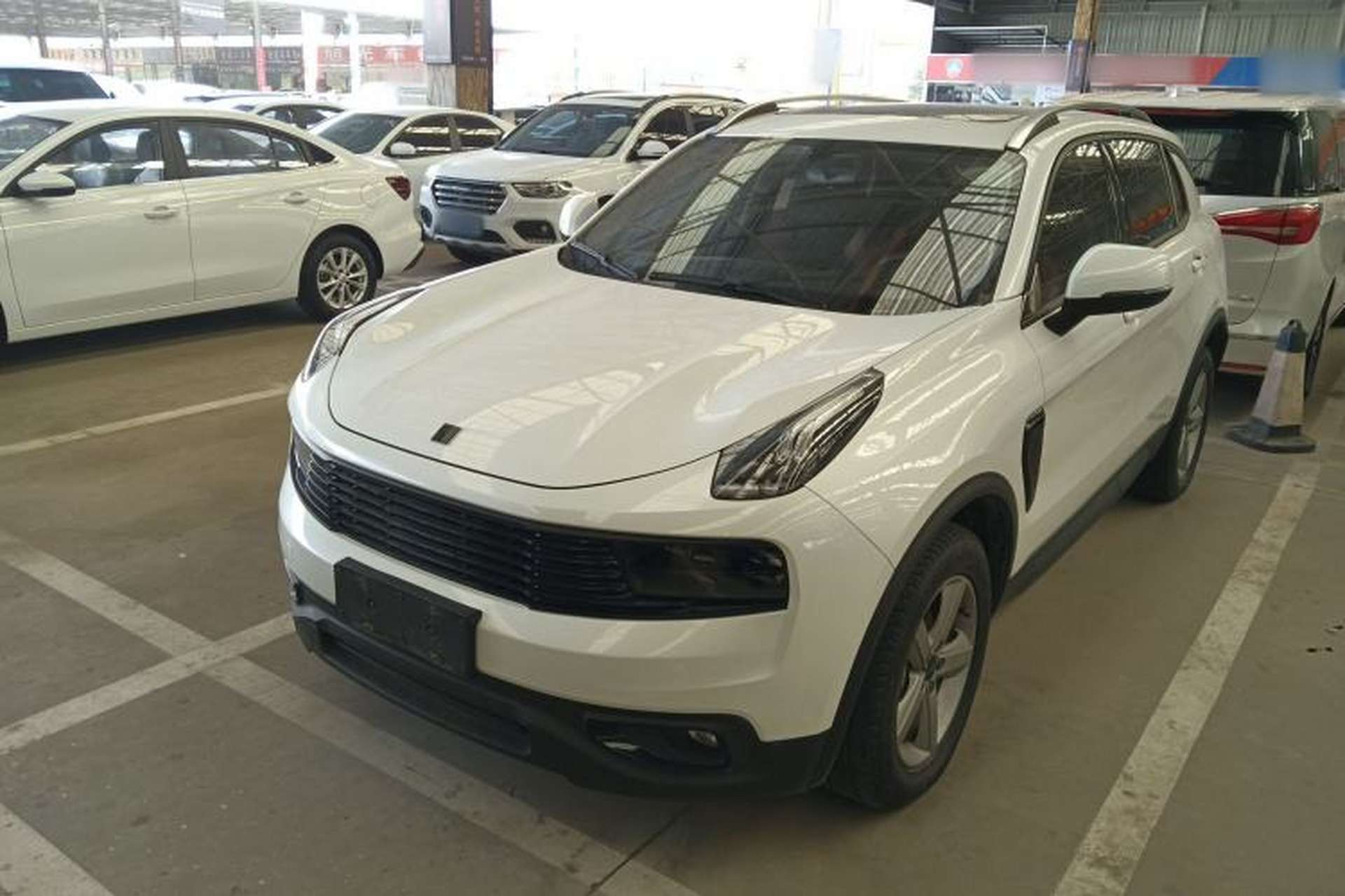 Used Lynk & Co 01 2019 2.0T Two-Wheel Drive Pure Version China VI Standard Front Left 45 Deg