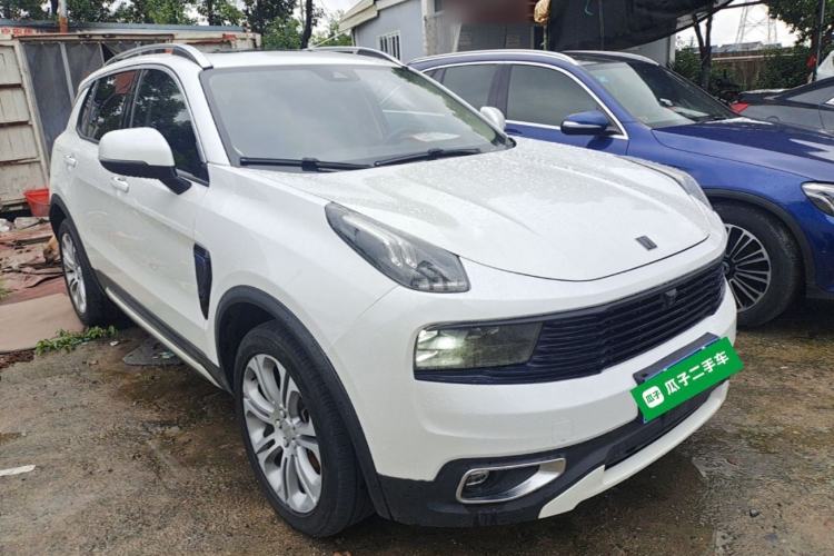 Used Lynk & Co 01 2019 2.0T Two-Wheel-Drive Pro Version China VI Standard Front Right 45 Deg