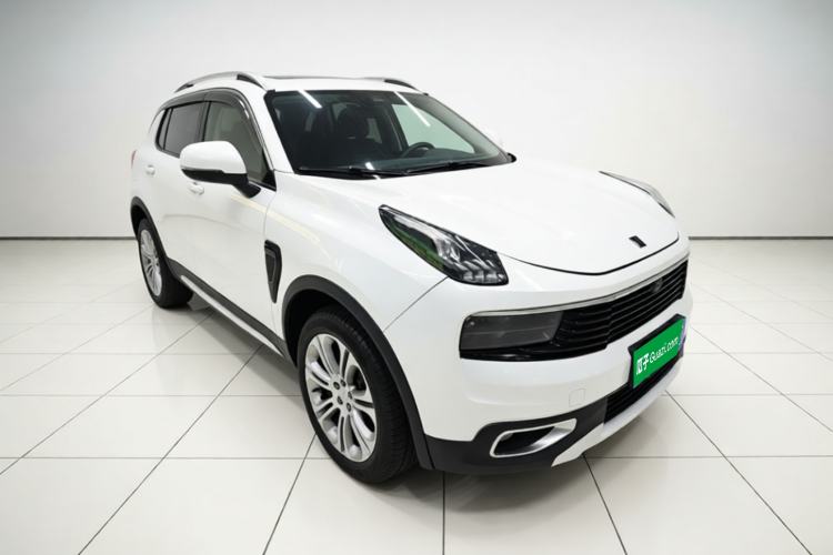 Used Lynk & Co 01 2019 2.0T Two-Wheel-Drive Pro Version China VI Standard Front Right 45 Deg