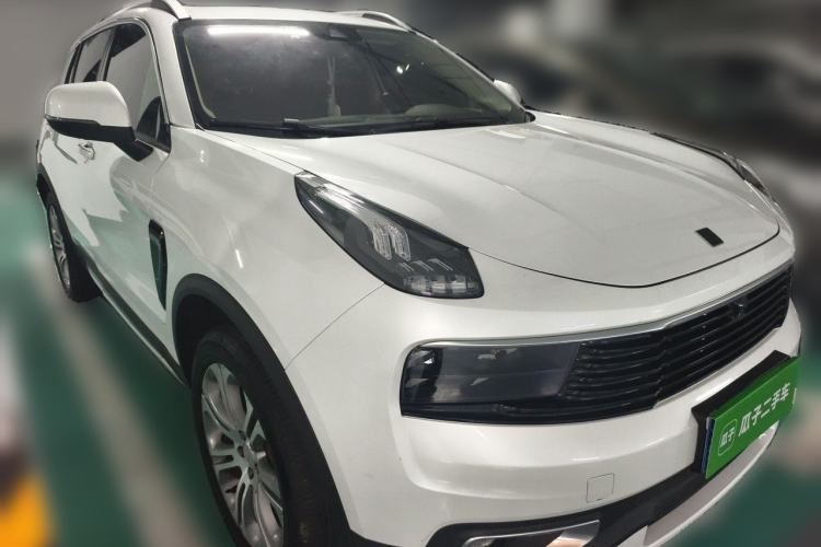 Used Lynk & Co 01 2019 2.0T Two-Wheel-Drive Pro Version China VI Standard Front Right 45 Deg