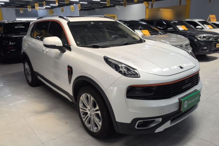 Used Lynk & Co 01 2019 2.0T Two-Wheel-Drive Pro Version China VI Standard Front Right 45 Deg