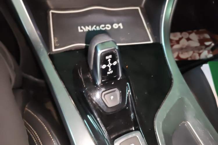 Used Lynk & Co 01 2019 2.0T Two-Wheel-Drive Pro Version China V Standard Gear Lever