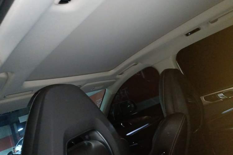 Used Lynk & Co 01 2019 2.0T Two-Wheel-Drive Pro Version China V Standard Headliner