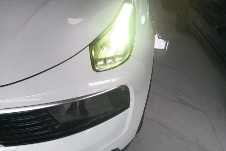 Used Lynk & Co 01 2019 2.0T Two-Wheel-Drive Pro Version China V Standard Left Front Headlight
