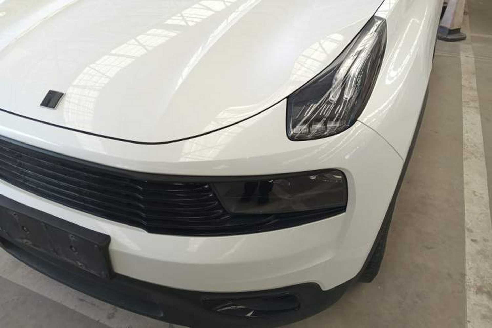 Used Lynk & Co 01 2019 2.0T Two-Wheel Drive Pure Version China VI Standard Left Front Headlight