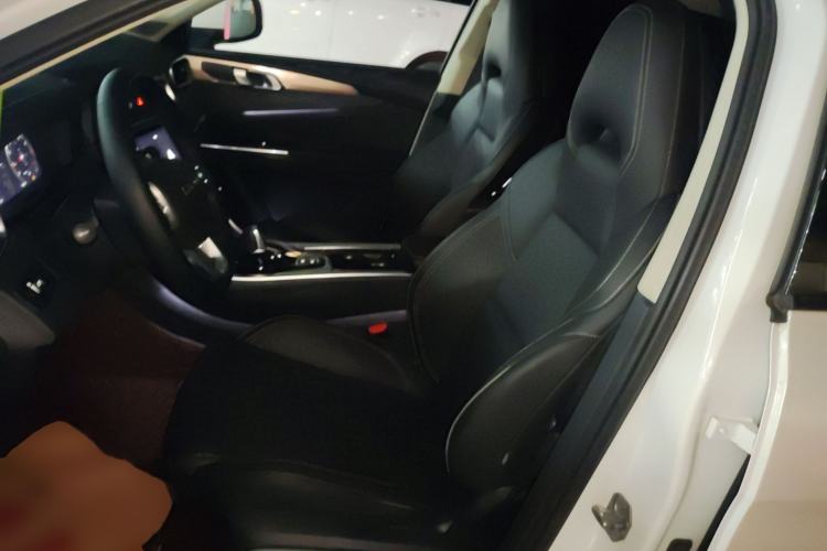 Used Lynk & Co 01 2019 2.0T Two-Wheel-Drive Pro Version China VI Standard Left Front Seat