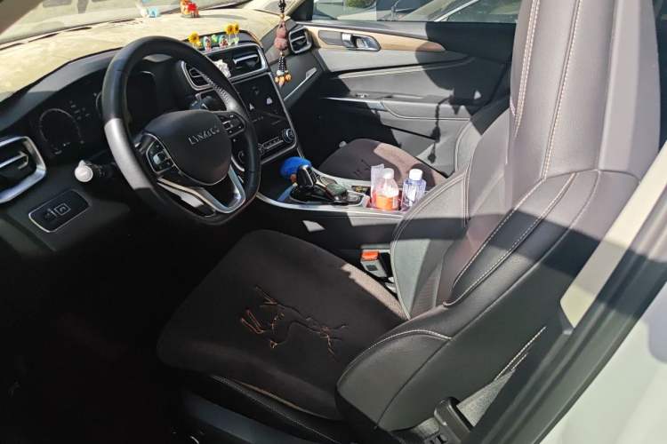 Used Lynk & Co 01 2019 2.0T Two-Wheel-Drive Pro Version China VI Standard Left Front Seat