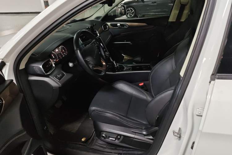 Used Lynk & Co 01 2019 2.0T Two-Wheel-Drive Pro Version China V Standard Left Front Seat