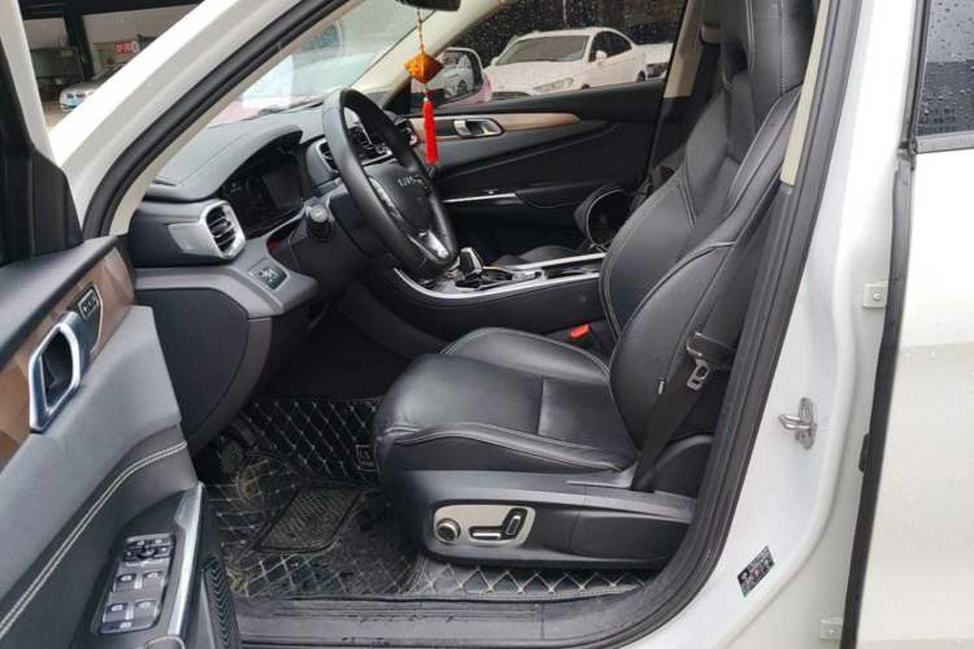 Used Lynk & Co 01 2019 2.0T Two-Wheel-Drive Pro Version China VI Standard Left Front Seat