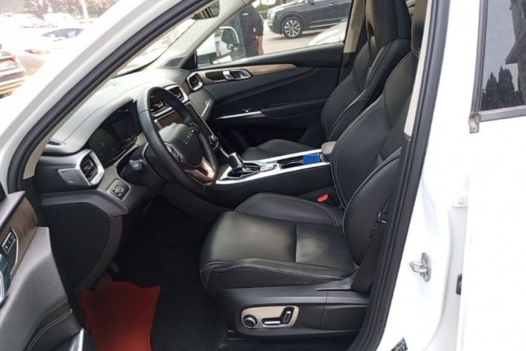 Used Lynk & Co 01 2019 2.0T Two-Wheel-Drive Pro Version China VI Standard Left Front Seat