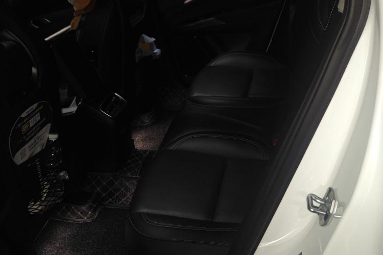 Used Lynk & Co 01 2019 2.0T Two-Wheel Drive Zhaopu Version China VI Standard Left Rear Seat