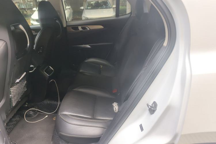 Used Lynk & Co 01 2019 2.0T Two-Wheel-Drive Pro Version China VI Standard Left Rear Seat