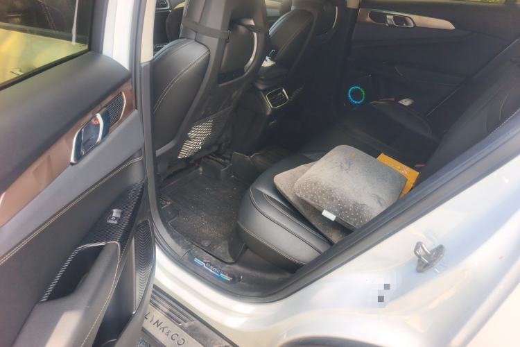 Used Lynk & Co 01 2019 2.0T Two-Wheel-Drive Pro Version China V Standard Left Rear Seat