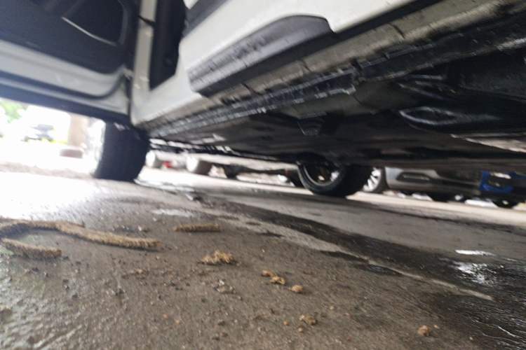 Used Lynk & Co 01 2019 2.0T Two-Wheel-Drive Pro Version China VI Standard Left Side Sill