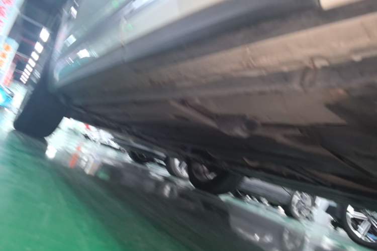 Used Lynk & Co 01 2019 2.0T Two-Wheel-Drive Pro Version China VI Standard Left Side Sill