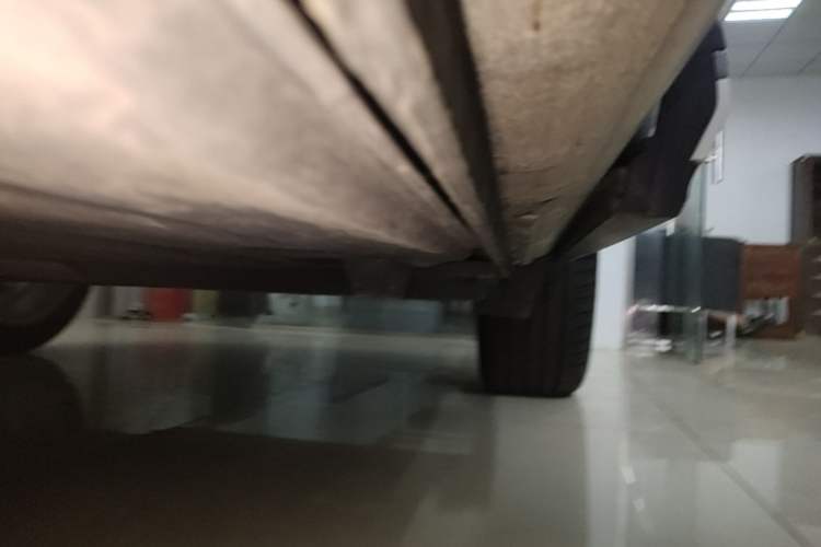 Used Lynk & Co 01 2019 2.0T Two-Wheel-Drive Pro Version China VI Standard Left Side Sill