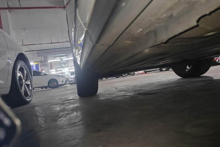 Used Lynk & Co 01 2019 2.0T Two-Wheel-Drive Pro Version China VI Standard Left Side Sill