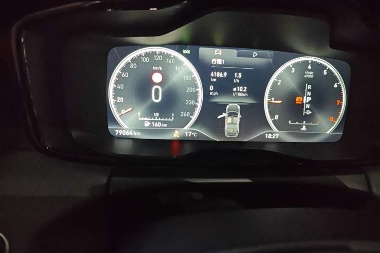 Used Lynk & Co 01 2019 2.0T Two-Wheel-Drive Pro Version China V Standard Odometer Close Up