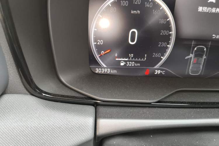 Used Lynk & Co 01 2019 2.0T Two-Wheel-Drive Pro Version China V Standard Odometer Close Up