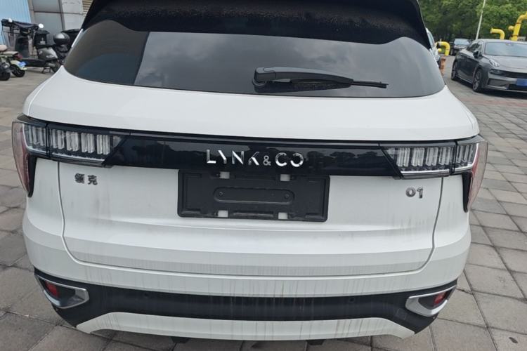 Used Lynk & Co 01 2019 2.0T Two-Wheel-Drive Pro Version China VI Standard Rear