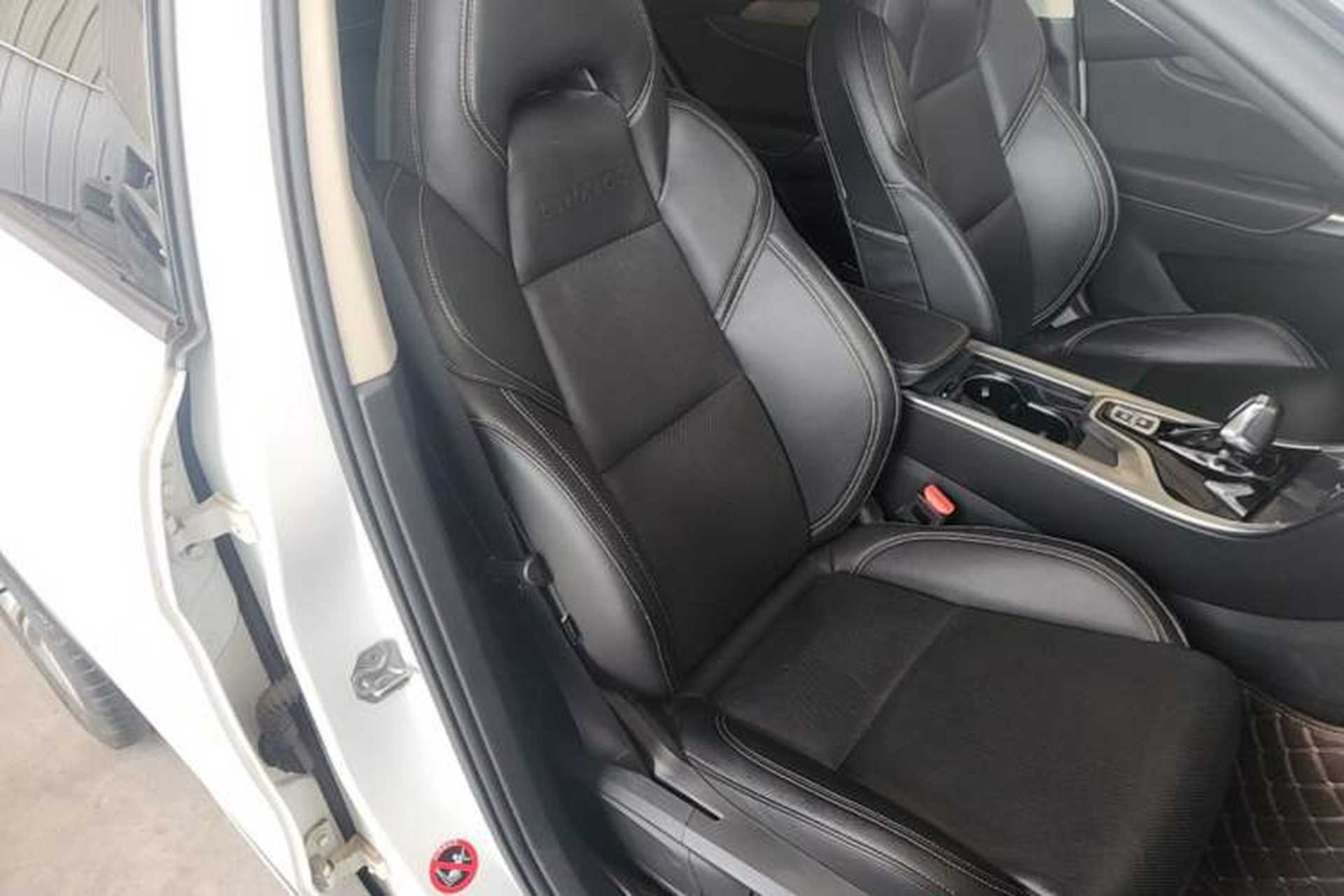 Used Lynk & Co 01 2019 2.0T Two-Wheel-Drive Pro Version China VI Standard Right Front Seat