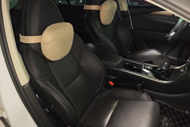 Used Lynk & Co 01 2019 2.0T Two-Wheel-Drive Pro Version China VI Standard Right Front Seat