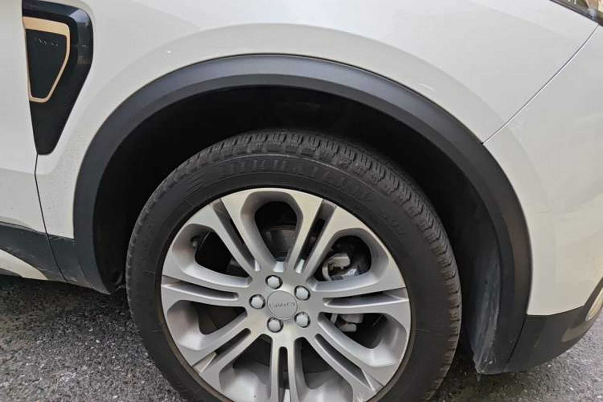 Used Lynk & Co 01 2019 2.0T Two-Wheel-Drive Pro Version China VI Standard Right Front Wheel Hub