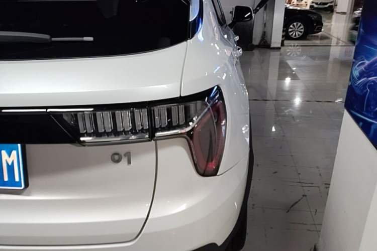 Used Lynk & Co 01 2019 2.0T Two-Wheel-Drive Pro Version China VI Standard Right Rear Taillight