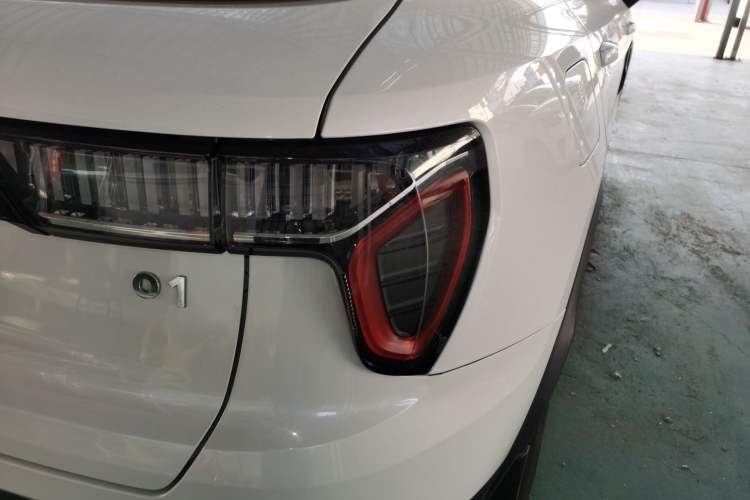 Used Lynk & Co 01 2019 2.0T Two-Wheel-Drive Pro Version China VI Standard Right Rear Taillight