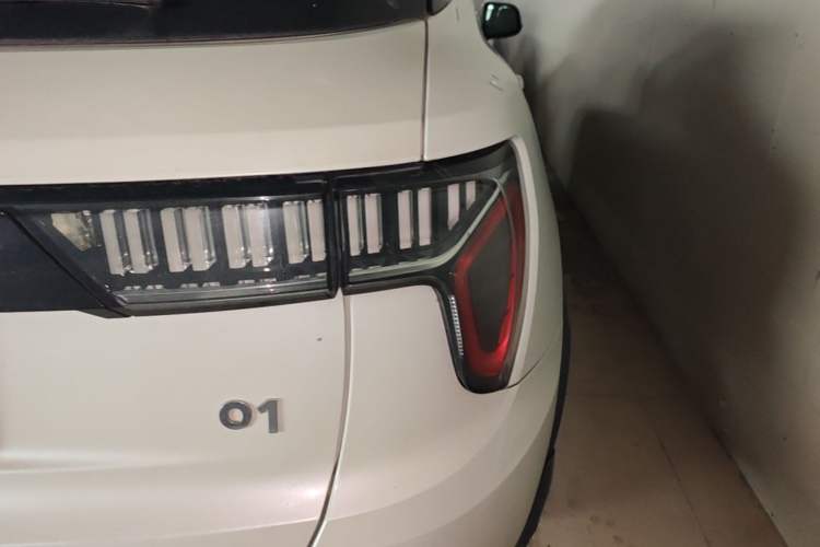 Used Lynk & Co 01 2019 2.0T Two-Wheel-Drive Pro Version China VI Standard Right Rear Taillight