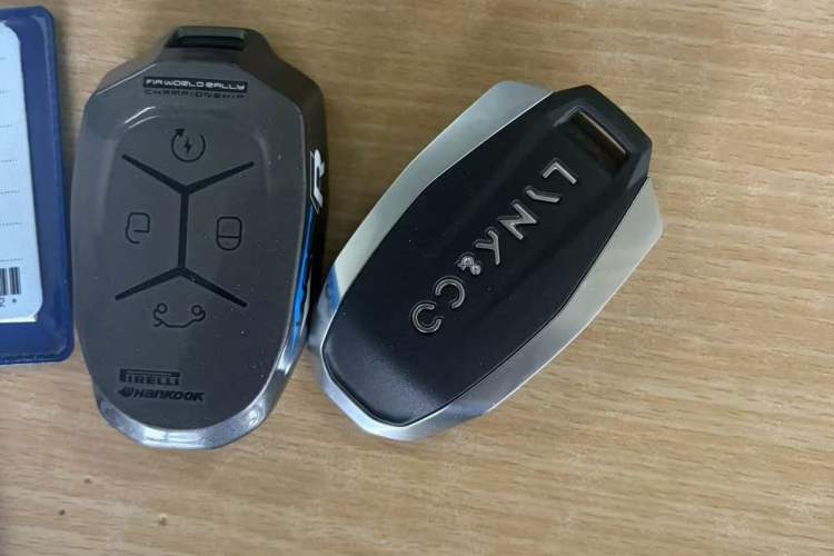 Used Lynk & Co 01 2019 2.0T Two-Wheel-Drive Pro Version China VI Standard Vehicle Key