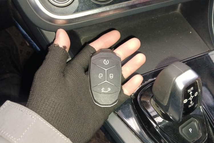 Used Lynk & Co 01 2019 2.0T Two-Wheel Drive Pure Version China VI Standard Vehicle Key