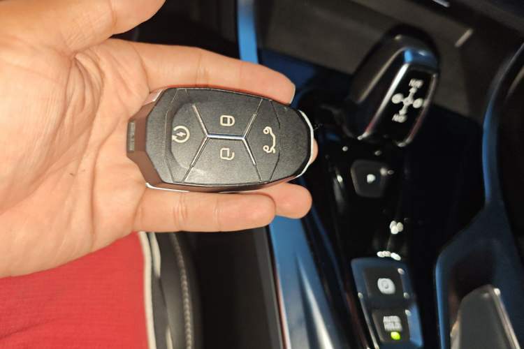 Used Lynk & Co 01 2019 2.0T Two-Wheel Drive Zhaopu Version China VI Standard Vehicle Key