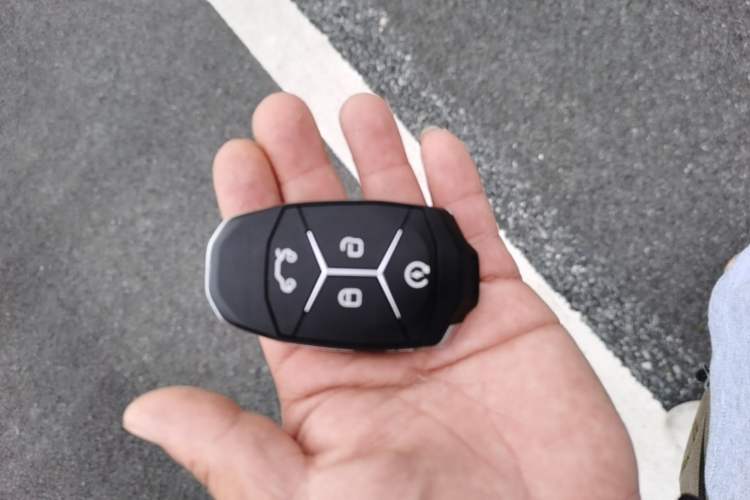 Used Lynk & Co 01 2019 2.0T Two-Wheel-Drive Pro Version China VI Standard Vehicle Key
