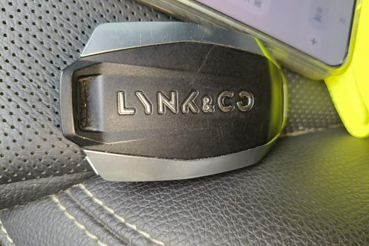 Used Lynk & Co 01 2019 2.0T Two-Wheel-Drive Pro Version China VI Standard Vehicle Key