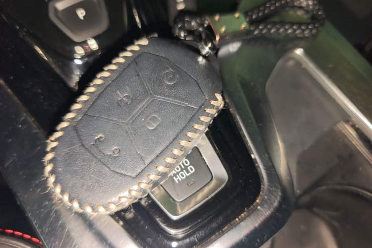 Used Lynk & Co 01 2019 2.0T Two-Wheel-Drive Pro Version China VI Standard Vehicle Key