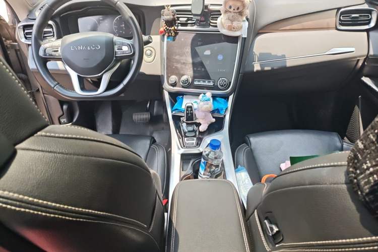 Used Lynk & Co 01 2019 2.0T Two-Wheel Drive Zhaopu Version China VI Standard Audio And AC Panel