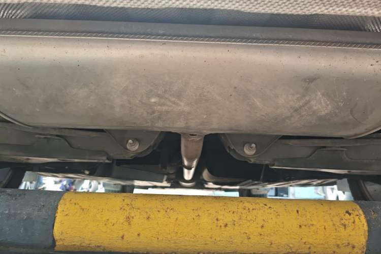 Used Lynk & Co 01 2019 2.0T Two-Wheel Drive Zhaopu Version China VI Standard Chassis Rear