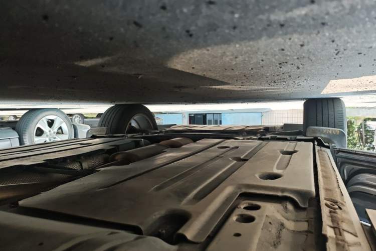 Used Lynk & Co 01 2019 2.0T Two-Wheel Drive Zhaopu Version China VI Standard Chassis Rear Left