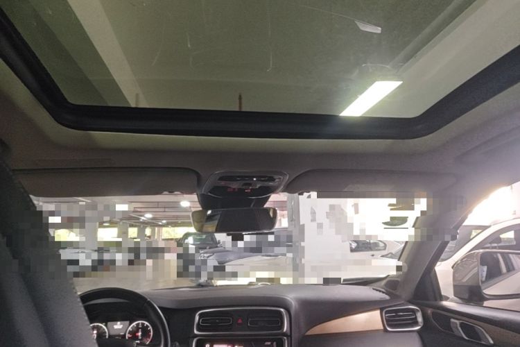 Used Lynk & Co 01 2019 2.0T Two-Wheel-Drive Pro Version China VI Standard Headliner