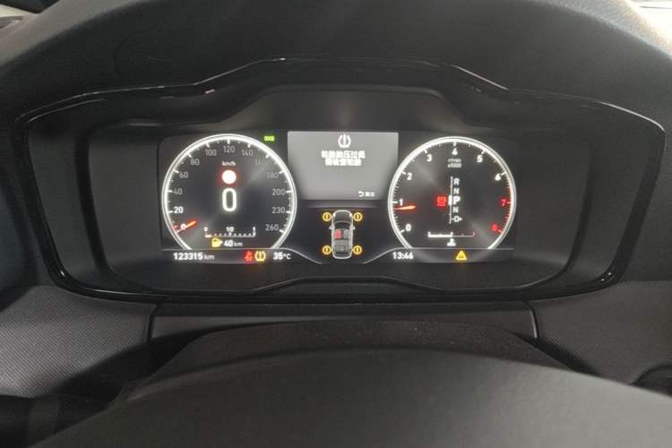 Used Lynk & Co 01 2019 2.0T Two-Wheel-Drive Pro Version China VI Standard Instrument Cluster