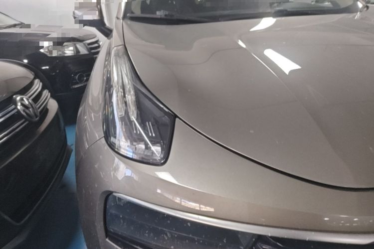 Used Lynk & Co 01 2019 2.0T Two-Wheel-Drive Pro Version China VI Standard Right Front Headlight